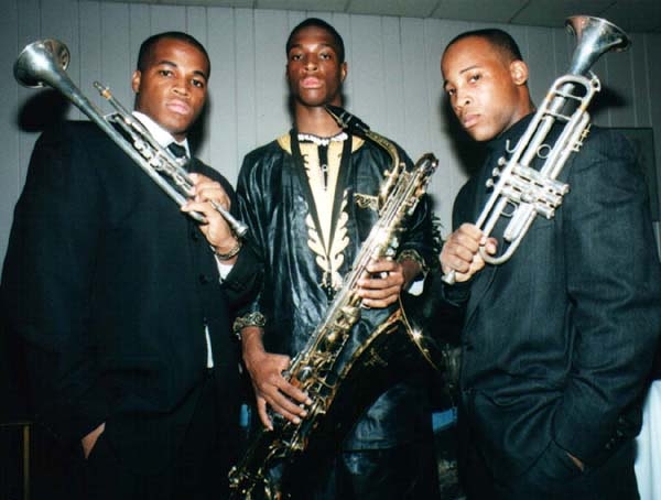 The 7th House Horns